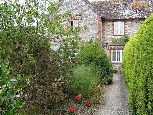 Flint Cottage Чичестър Екстериор снимка